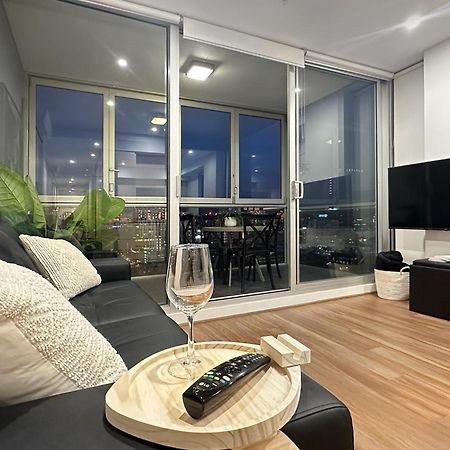 Penthouse View Apartment Luxury Cbd Penthouse Sleeps 6 Balcony Spa Access Adelaide Ngoại thất bức ảnh